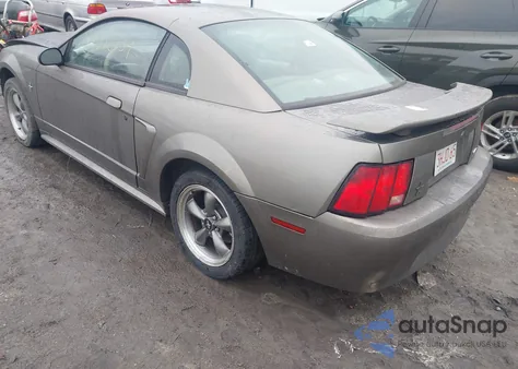 2001 Ford Mustang z USA, uszkodzony, nr VIN 1FAFP40491F223335